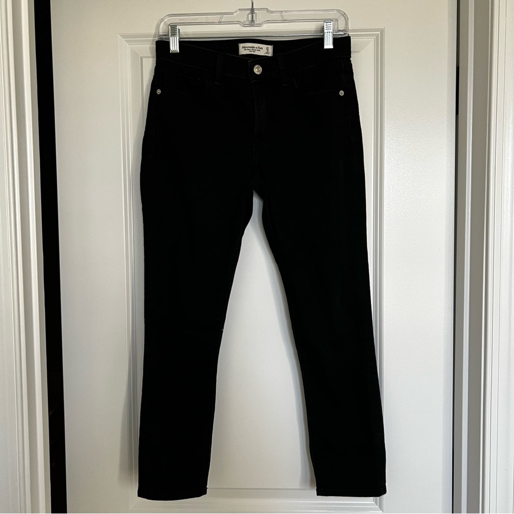 Abercrombie & Fitch Super Skinny Ankle Mid Rise